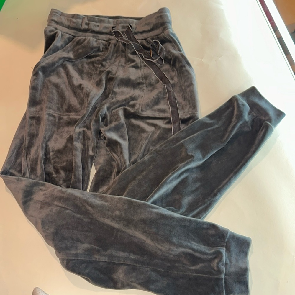 Pants size small